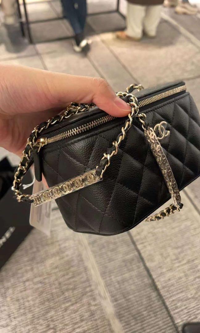 Chanel vanity with 2025 chain