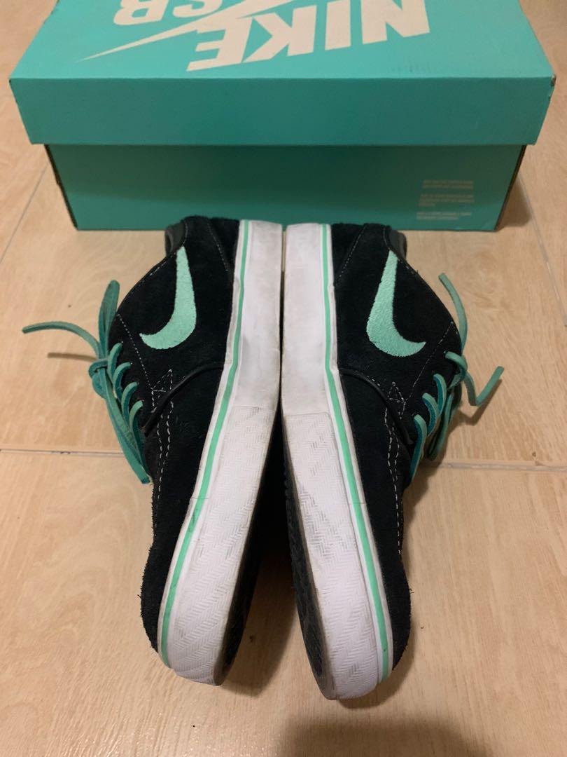 nike janoski tiffany