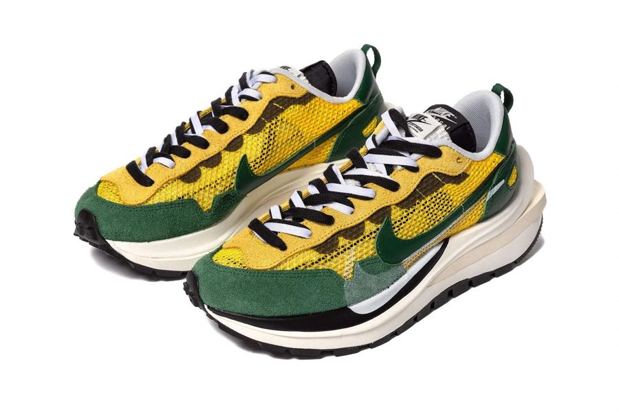 Nike sacai vaporwaffle green yellow clearance