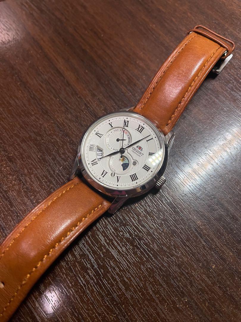 Orient sun & moon automatic sak00002s top