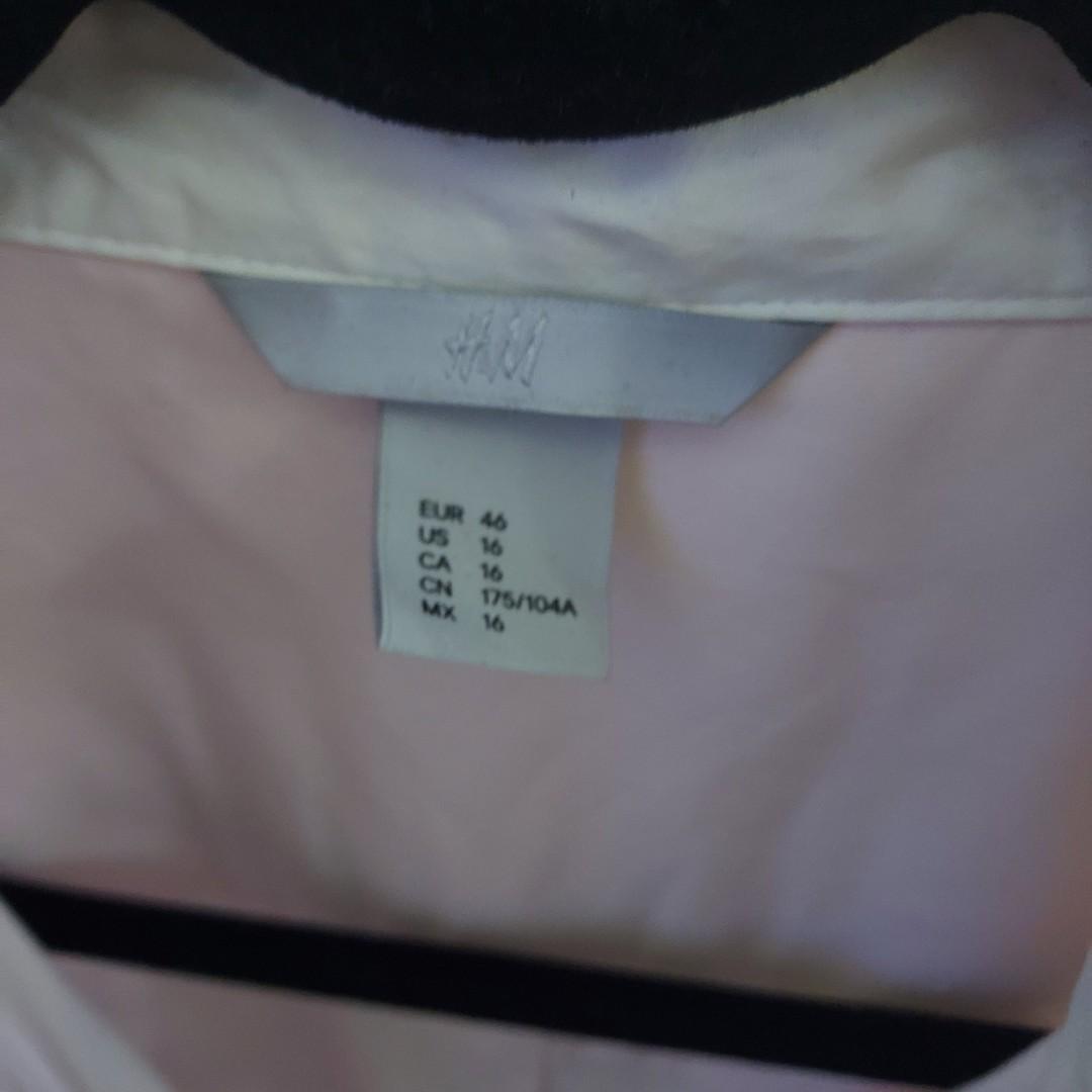 Preloved H&M long sleeves (Category: Longsleeves) located in Mandaluyong City. Submitted by cielo_10 (Listing ID 1139531085, Image 2). Description: preloved.