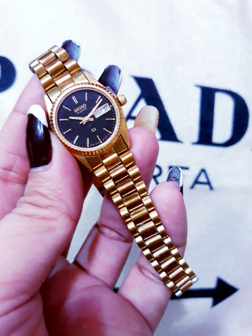 Gold watch small face deals