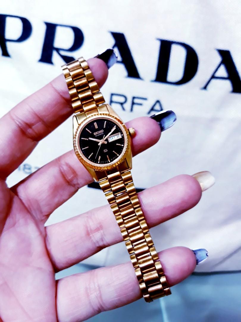 Seiko gold watch small face, Women's Fashion, Watches & Accessories, Watches  on Carousell