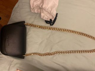 (Category: ) located in . Submitted by victorialuvs (Listing ID 1139577932, Image 1). Description: .