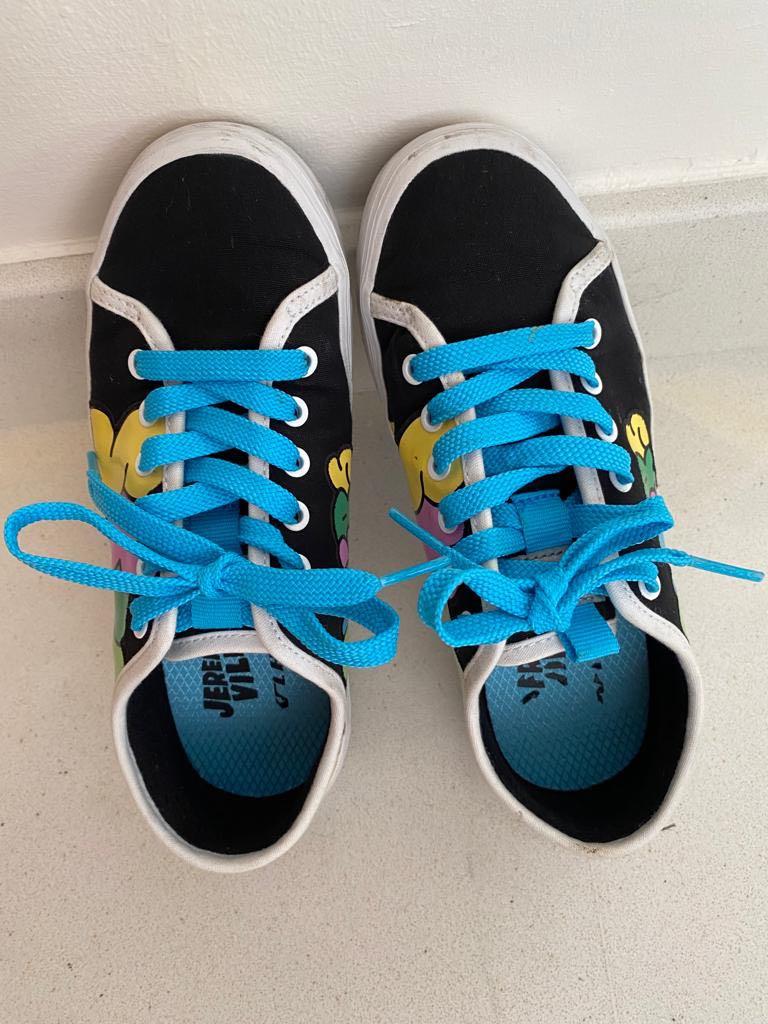 Funky sketchers clearance