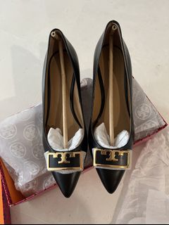 Tory burch gigi For Sale Carousell Singapore