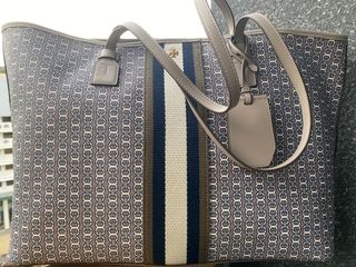 （分類：）位於 。 由 chongtszyui 提交（商品編號 1139511546，圖片 1）。簡介： 。
