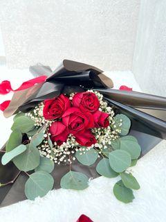 Valentines rose Flower Bouquet