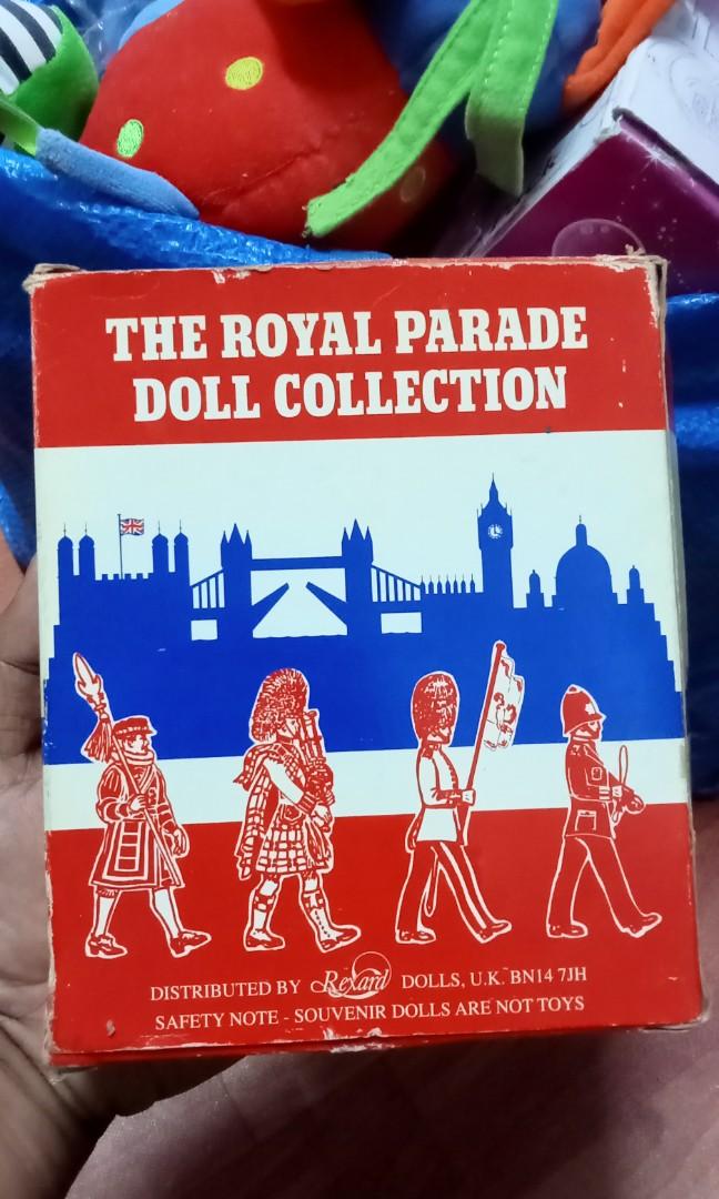 The royal shop parade doll collection