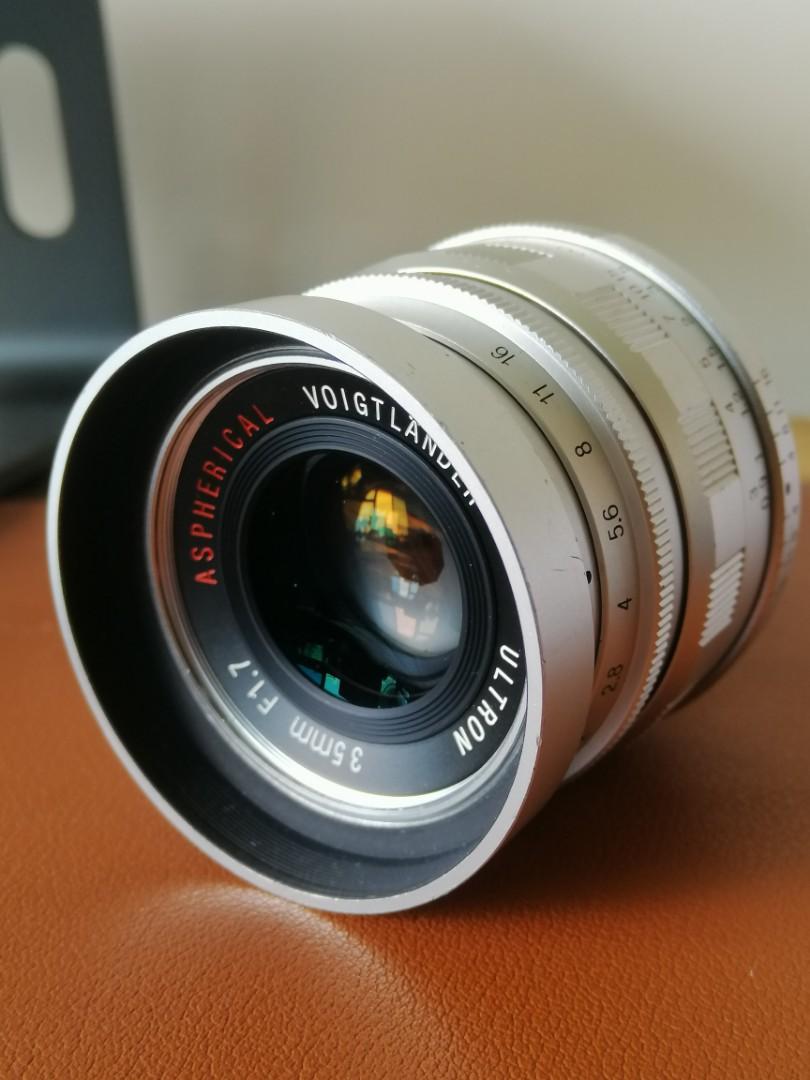 Voigtlander Ultron 35mm f1. 7 lens rare chrome version