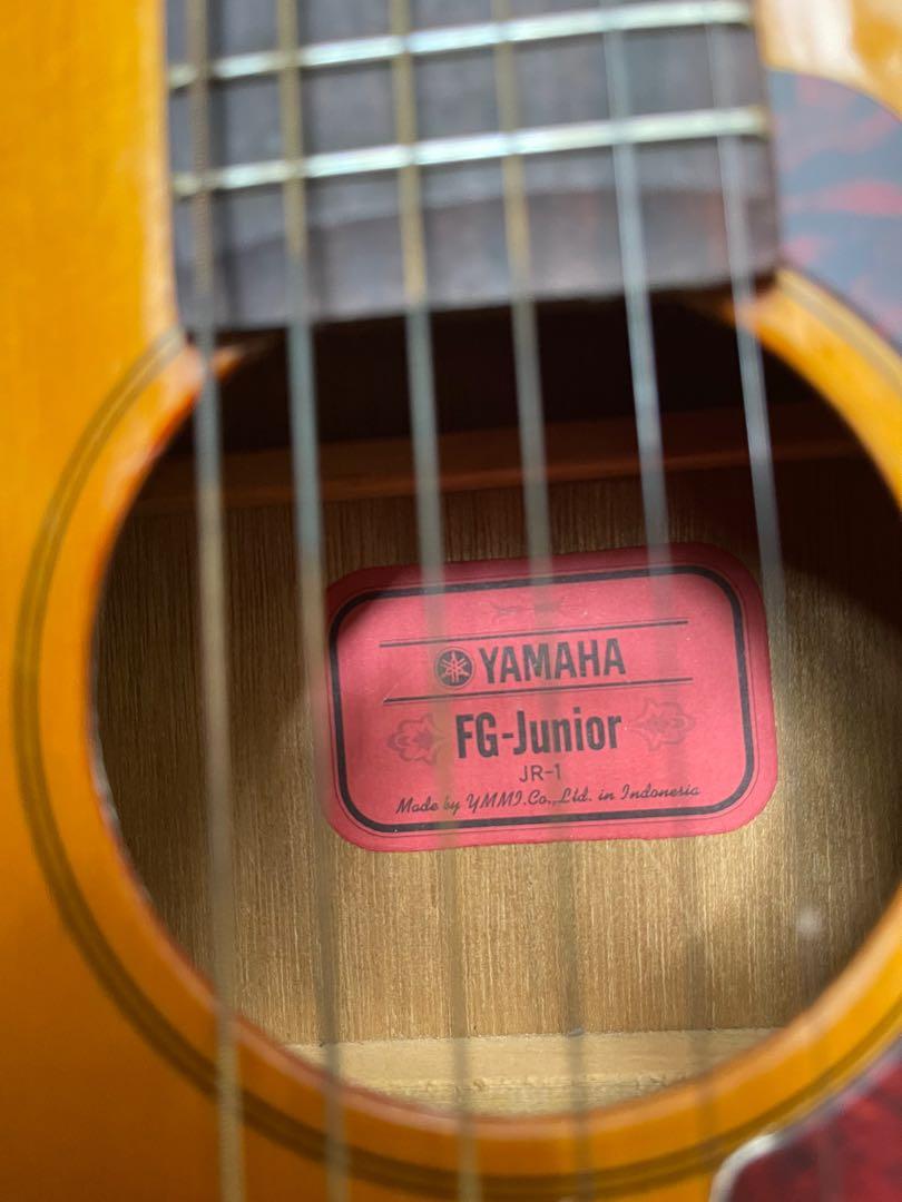 Yamaha FG Jr-1 travel.size acoustic, Hobbies & Toys, Music ...