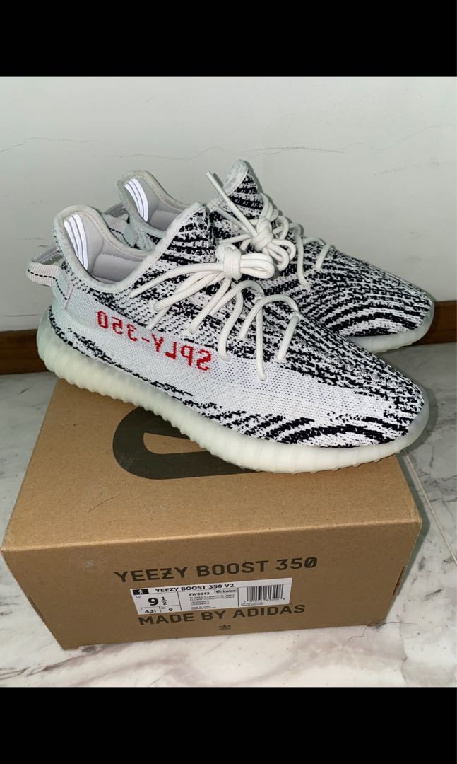 Yeezy Boost 350 V2 Zebra, Men's Fashion 