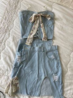 (Category: ) located in . Submitted by kate.wardrobe (Listing ID 1139713607, Image 1). Description: .