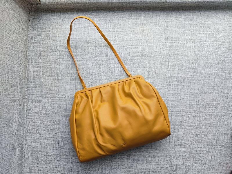 Oroton celia on sale day clutch