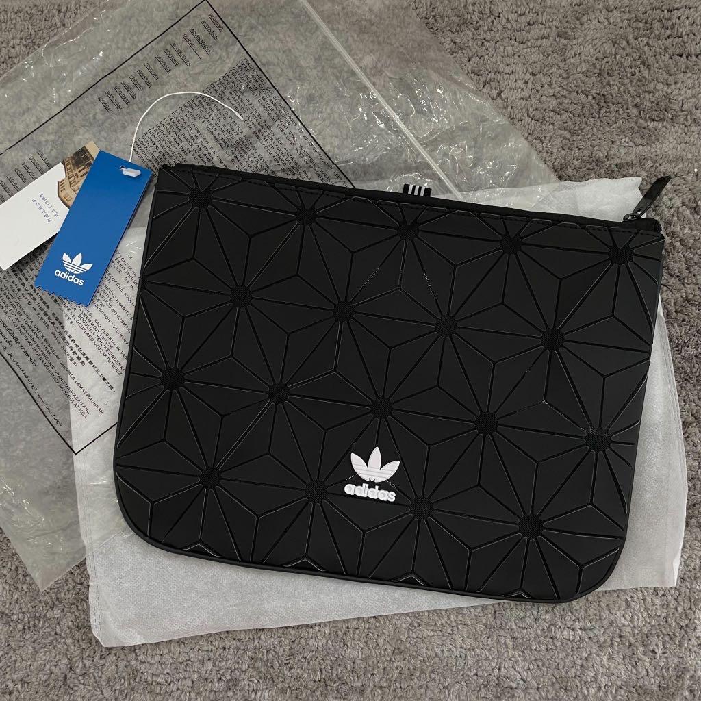 Clutch adidas 2025