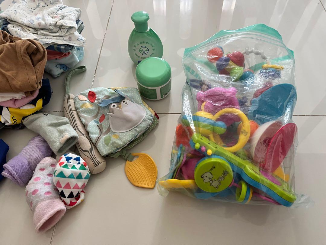 Give away 2025 baby stuff