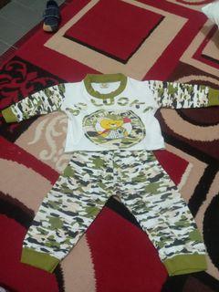 Baju tidur anak bayi laki-laki