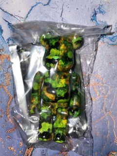 (Category: ) located in . Submitted by 100bearbrick (Listing ID 1138886273, Image 1). Description: .
