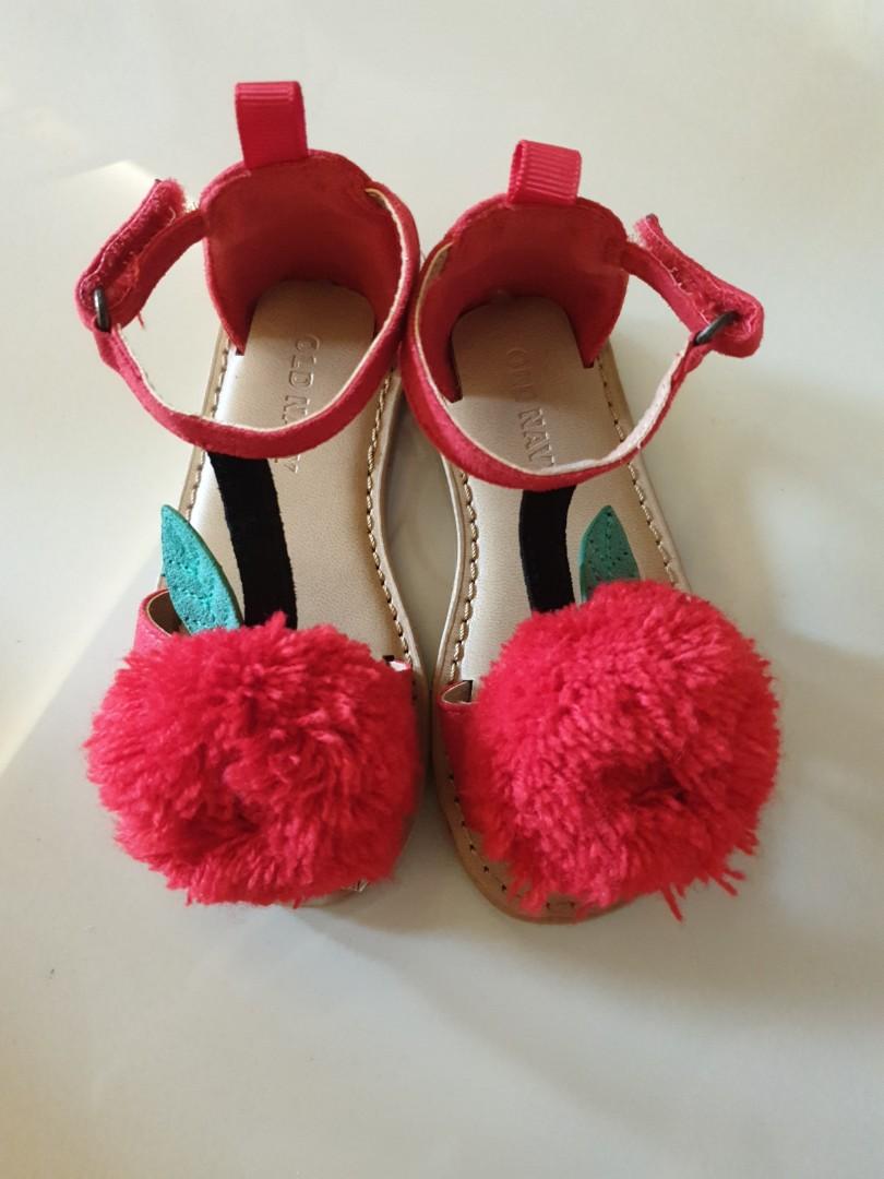Red pom outlet pom sandals