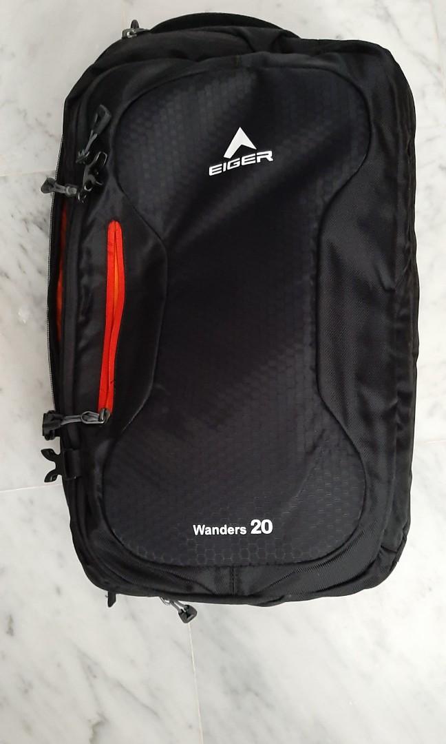 Eiger 3 way Laptop Backpack Messenger bag Handcarry bag Model Eiger Wanders 20. Very Ergonomic bag Original price 40