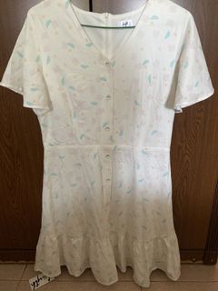 (Category: ) located in . Submitted by shopsyee (Listing ID 1139659912, Image 1). Description: .
