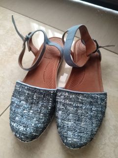 (Category: ) located in . Submitted by bestpreloved99 (Listing ID 1139660515, Image 1). Description: .