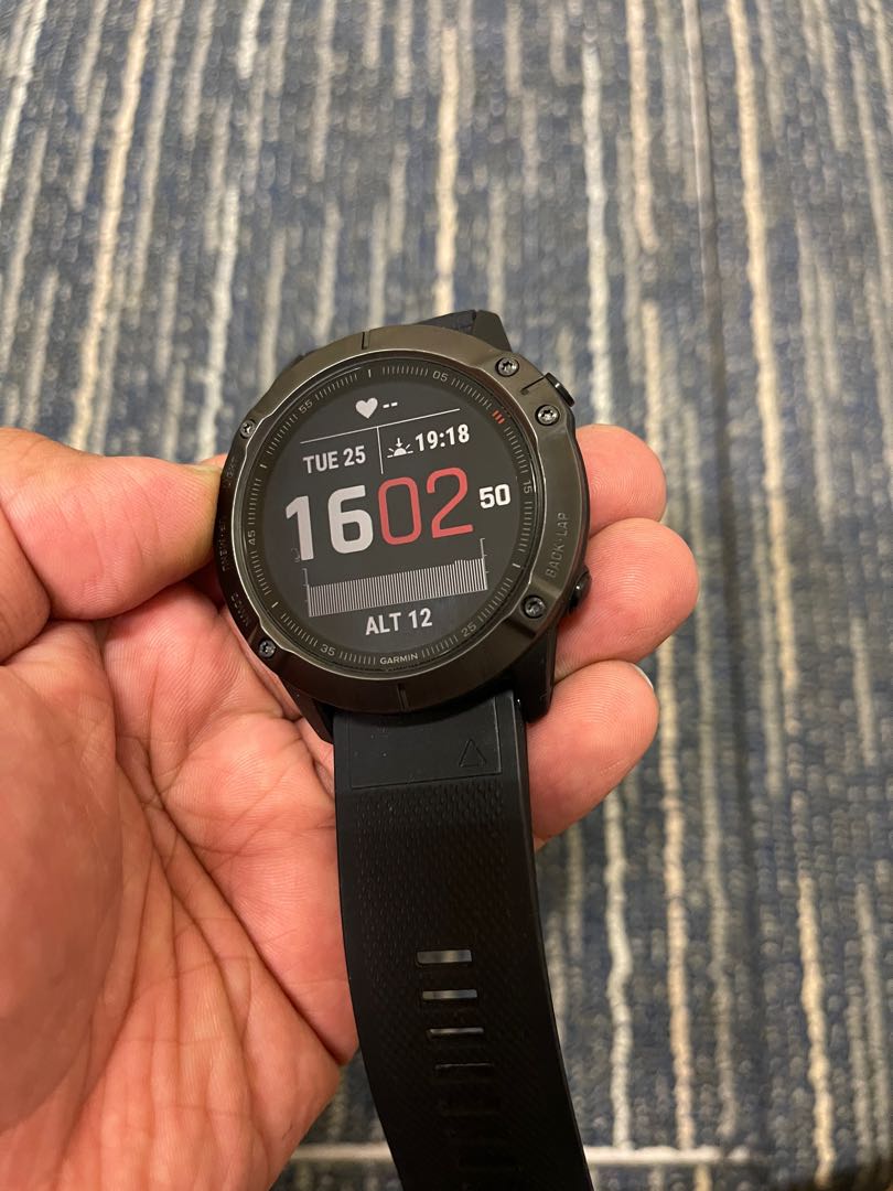 garmin fenix 5 plus apple earpods