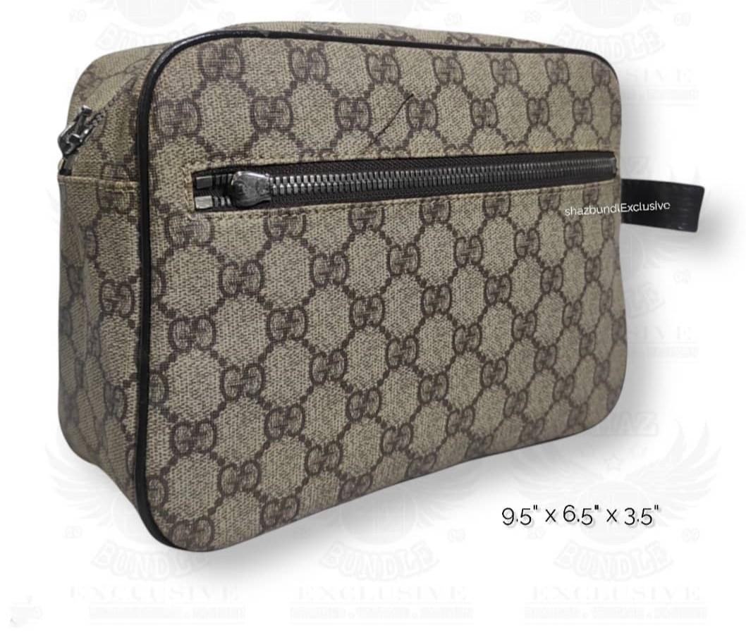 Gucci clutch bags store