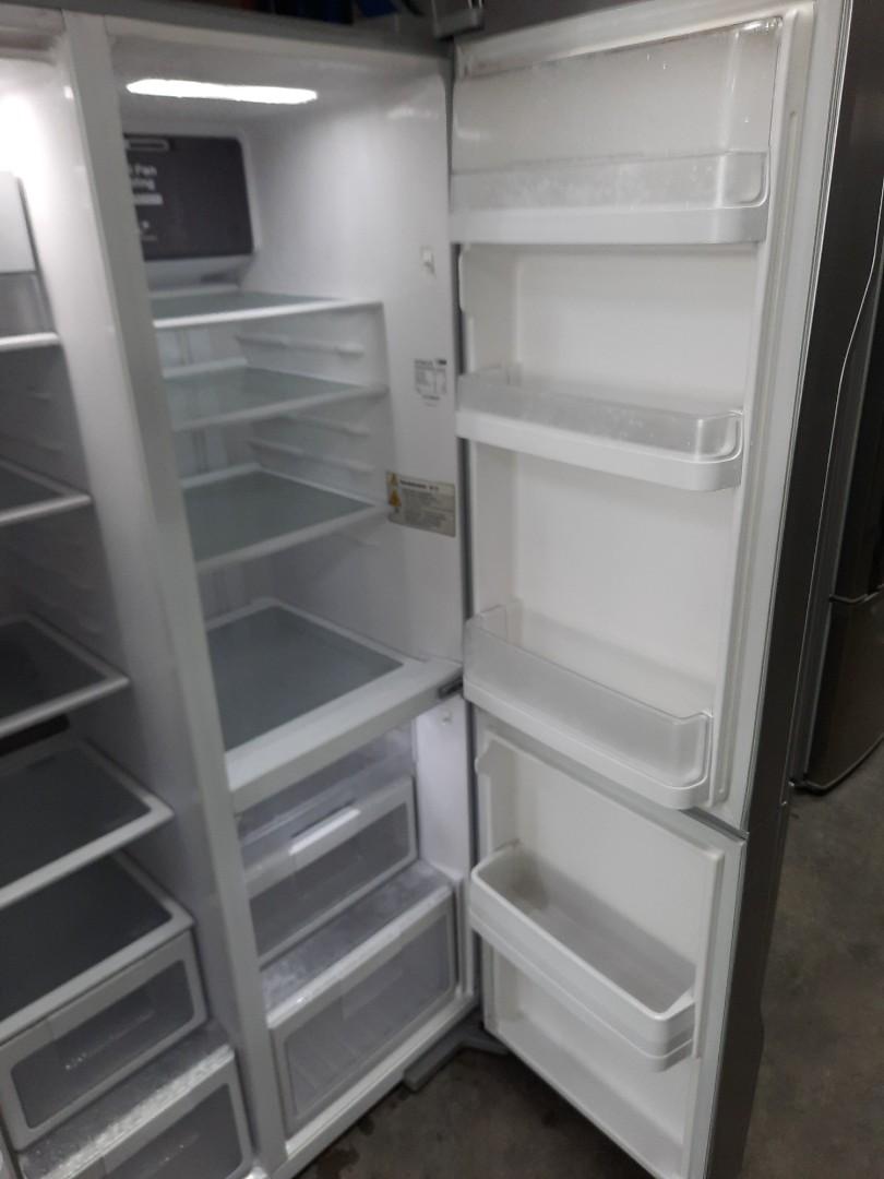 Hitachi glass door side by side refrigerator fridge inverter 600L net warranty 2months, TV