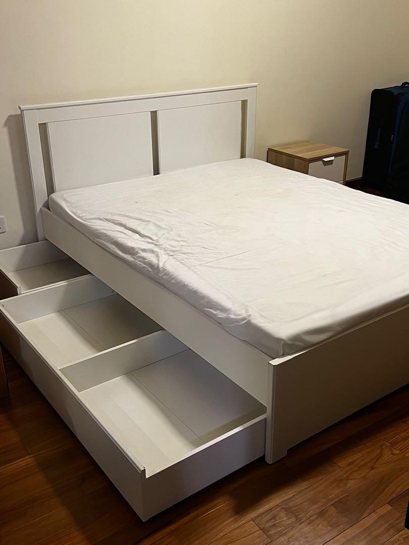 Songesand deals queen bed