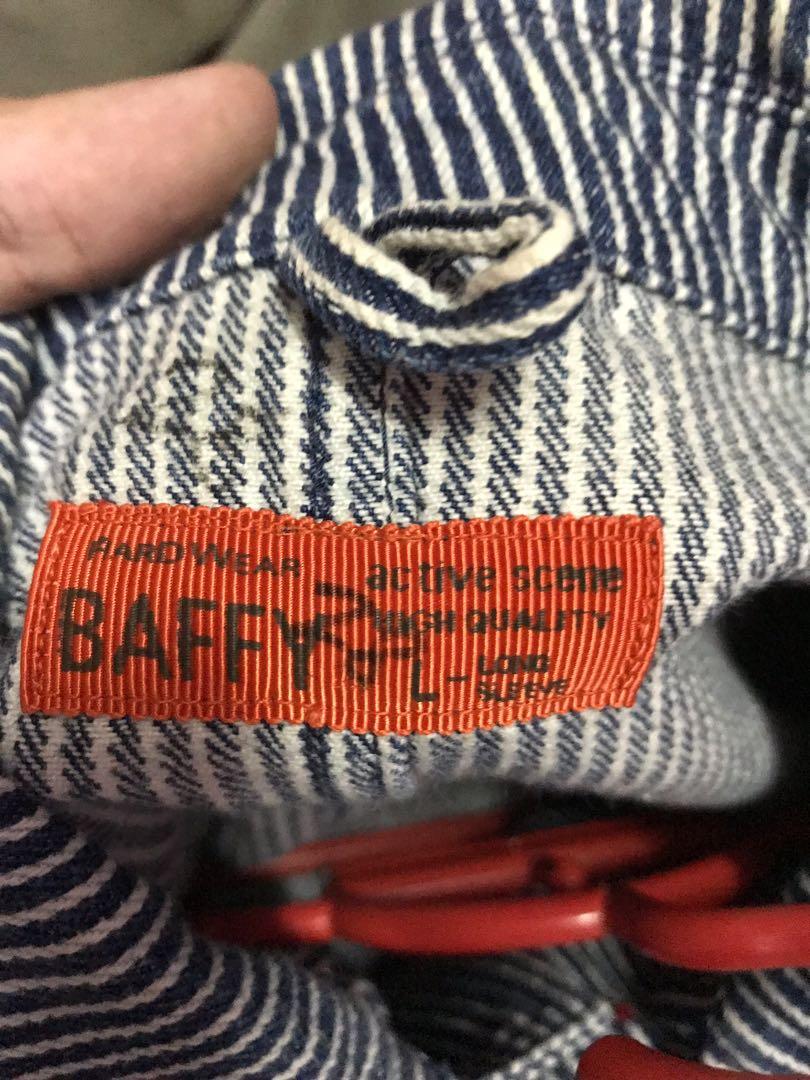 Jacket (Category: Trousers) located in Kuala Lumpur. Submitted by barangsendiri (Listing ID 1139748486, Image 3). Description: Jacket untuk dijual Harga boleh runding lagi sapa nk boleh roger.