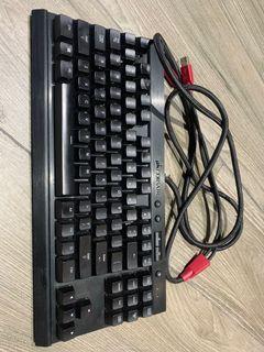 K65 Corsair RED SWITCH (NO BOX)(MINOR DAMAGES)