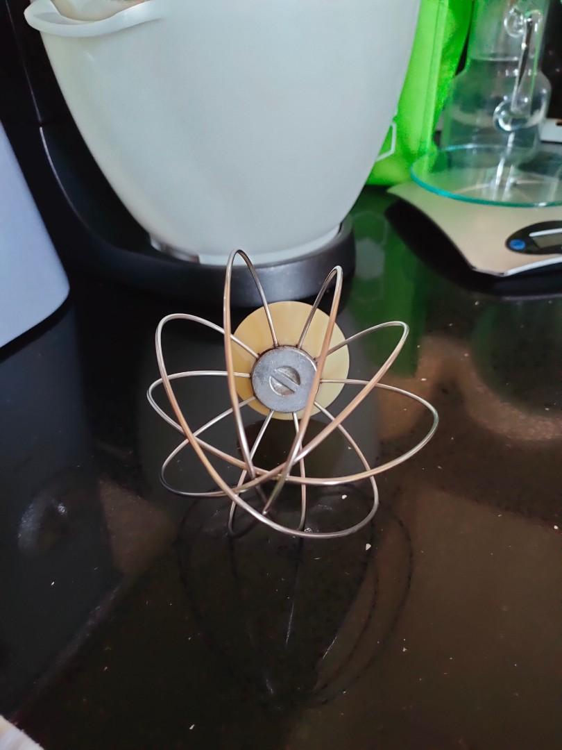 Kenwood chef whisk attachment, TV & Home Appliances, Kitchen Appliances