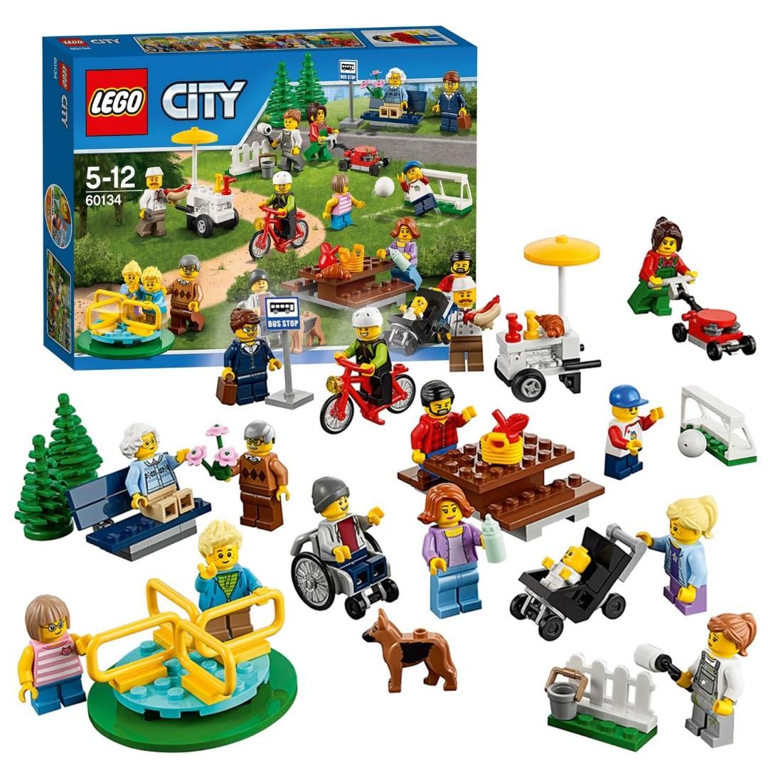 Lego city town fun in outlet the park