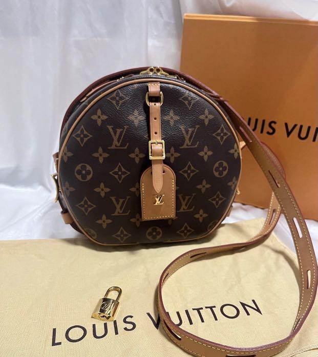 LV BOITE CHAPEAU SOUPLE MM, Luxury, Bags & Wallets on Carousell