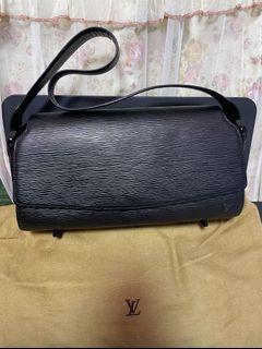 Lv  vintage bag   Lv Epi