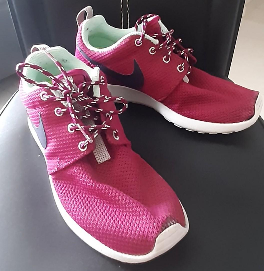 lady nike shoes on sale