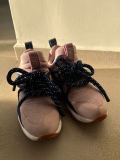 （分類：）位於 。 由 juneeva 提交（商品編號 1139631177，圖片 1）。簡介： 。