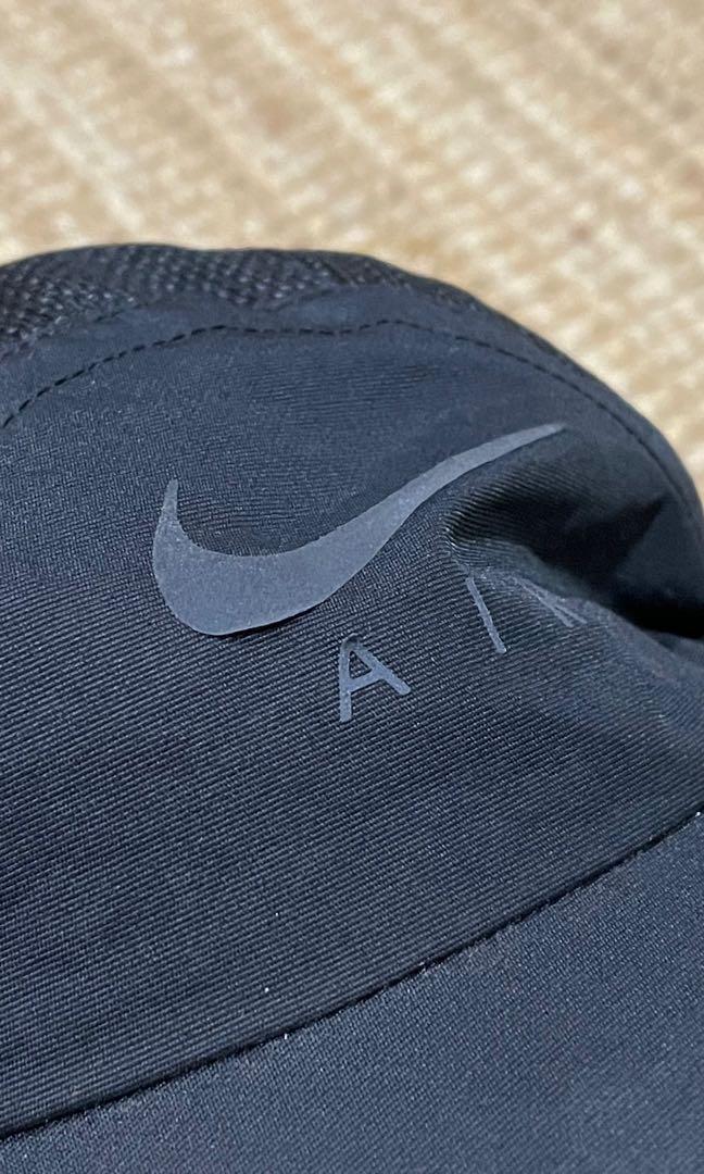 Supreme 'blue store running hat black