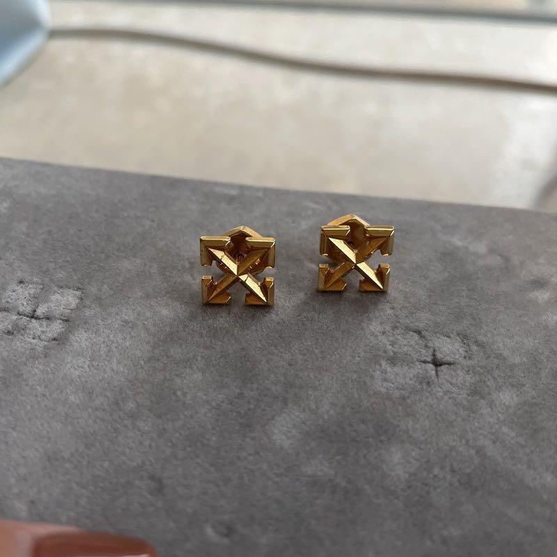 Off White mini Arrow earrings Carousell