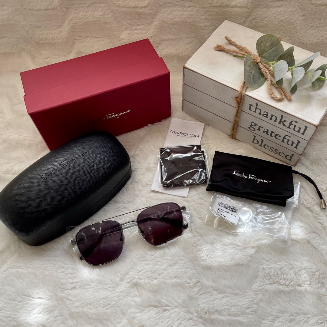 Salvatore ferragamo shop sf158s
