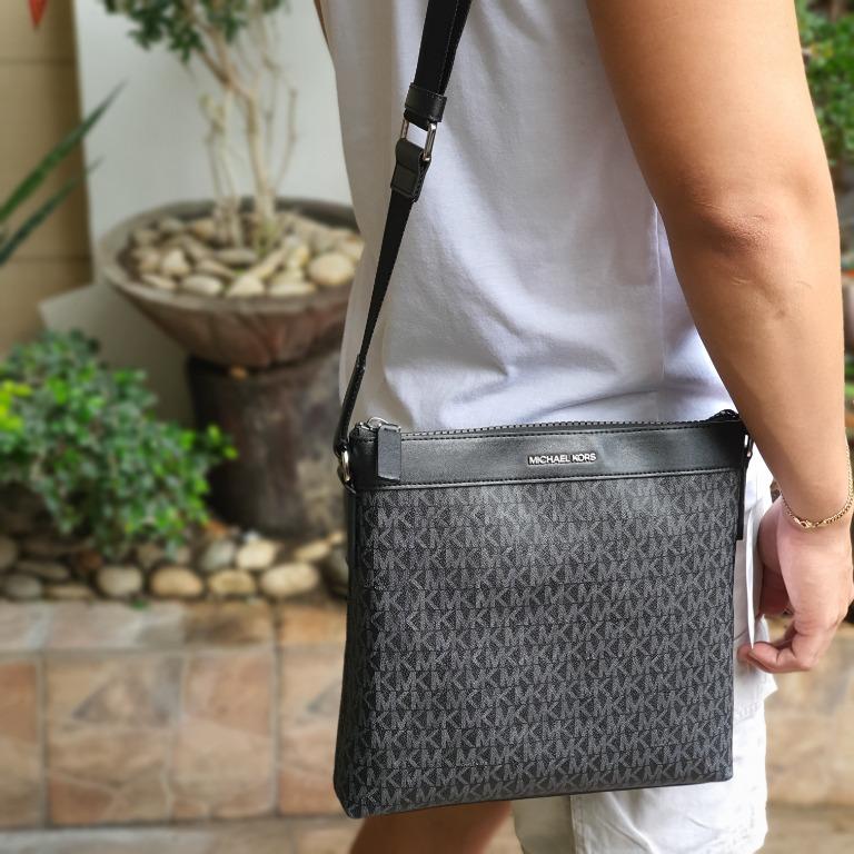 Michael Kors Mens Crossbody, Men's Fashion, Bags, Sling Bags on Carousell