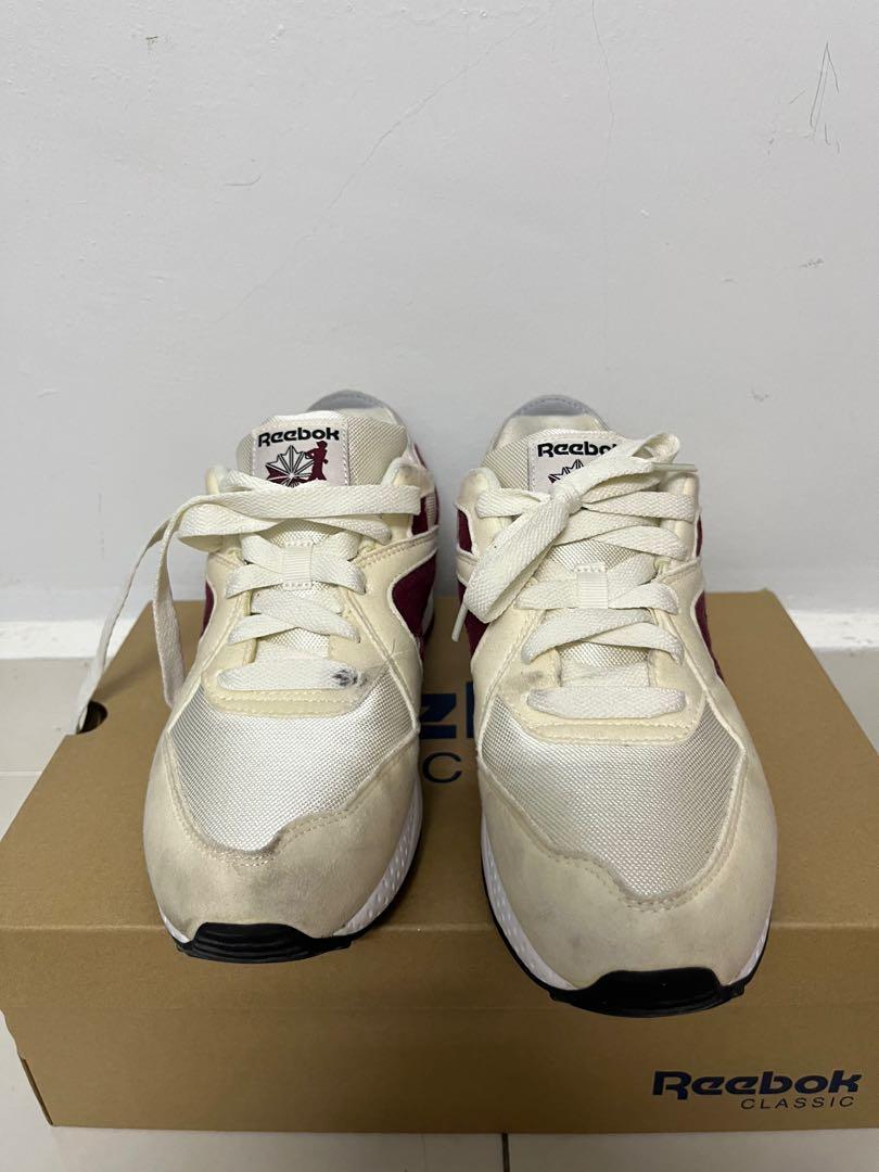 Reebok Classic pyro unisex size US 7 off white maroon red wine fasterlorh