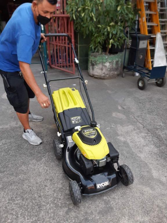 Ryobi 160cc 4 Stroke with Grass Catcher Lawn Mower, Furniture & Home