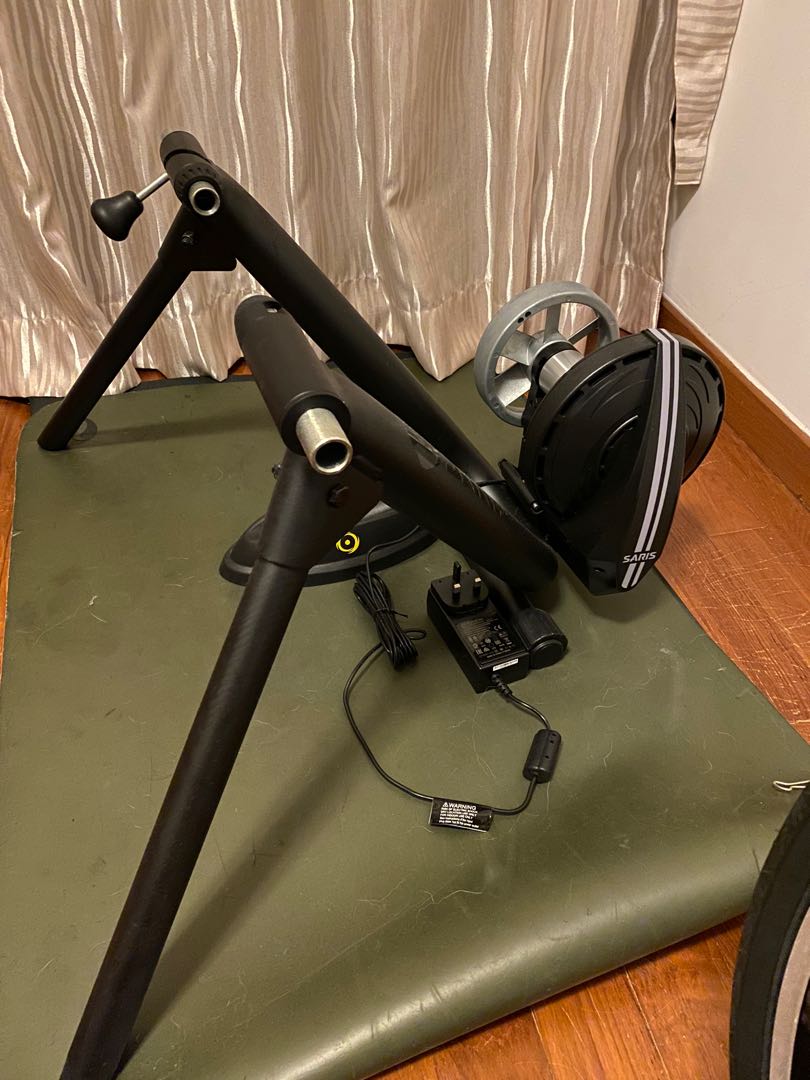 Saris M2 Turbo indoor bike Trainer Zwift compatible, Sports Equipment, Bicycles & Parts, Parts