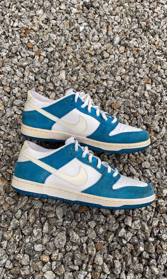 Sb dunk low ishod wair blue spark