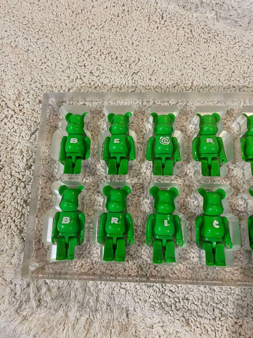 series-39-letters-x-9-3-japan-store-exclusive-100-bearbrick-be