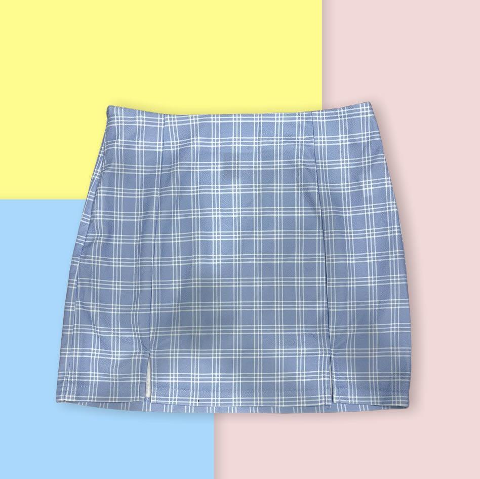 Shein Tartan Skirt (Category: Skirts) located in Quezon City. Submitted by rd.222 (Listing ID 1139718303, Image 1). Description: Shein Mini skirt Size Small Never worn Kindly manage your expectations 10/10.