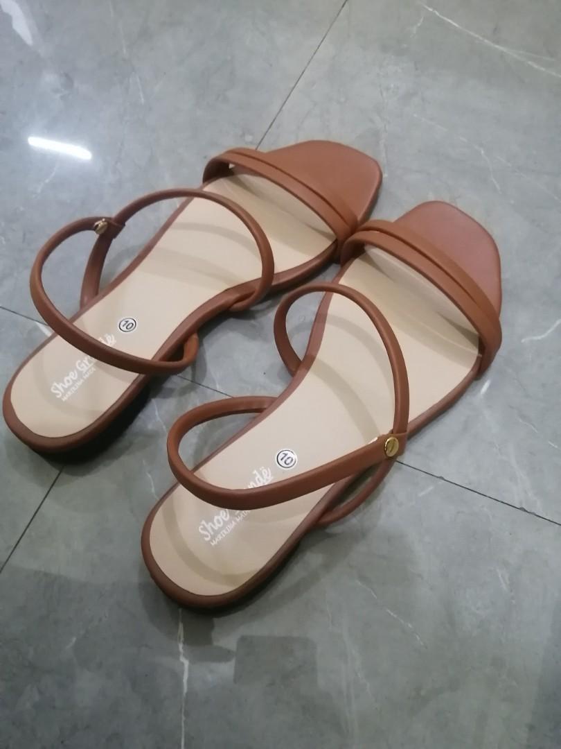 Size online 10 sandals