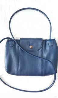 (Kategori: ) berada di . Dikirim oleh barluci_stuff (ID iklan 1138973464, Gambar 1). Deskripsi: .